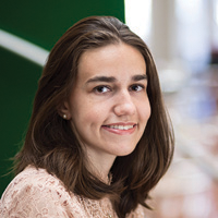Graduate Student Ilinca Ciubotariu recipient of The Puskas Memorial Fellowship. 