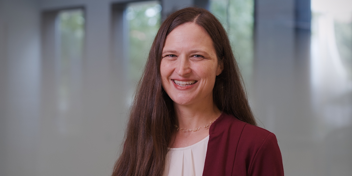Headshot of Anne Carpenter