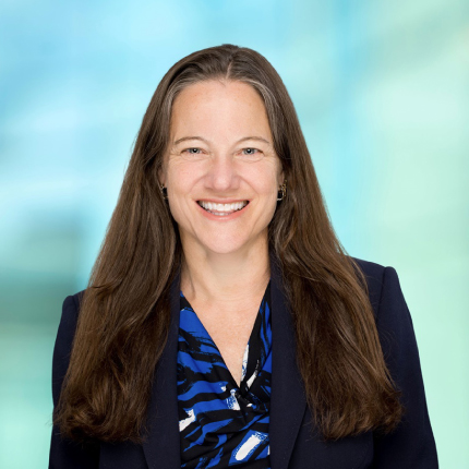 Headshot of Katey Owen